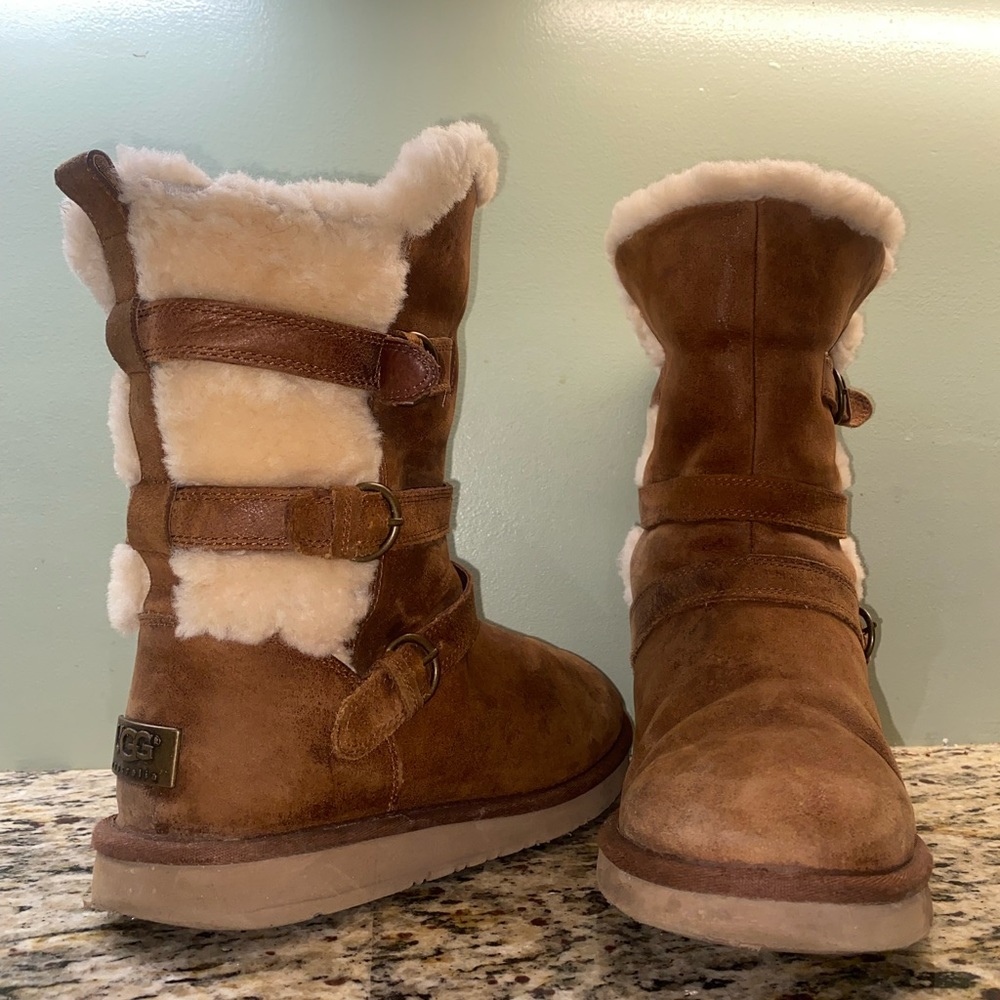UGG BOOTS🔥
